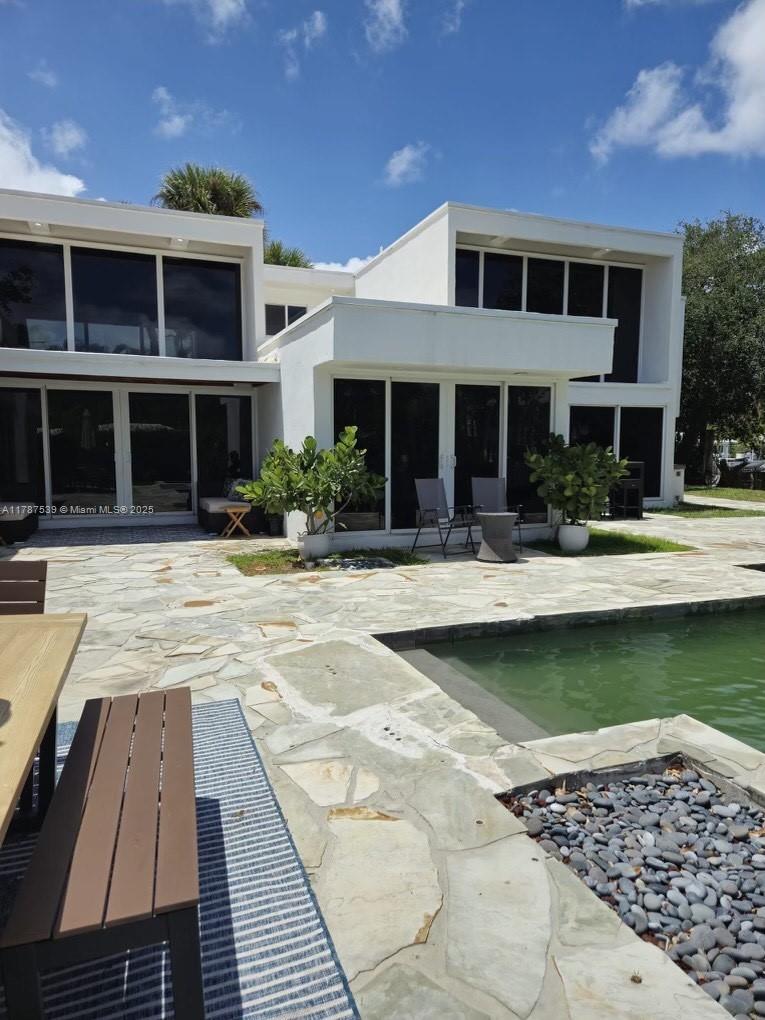 4050 NE 25th Ave Lighthouse Point, FL 33064