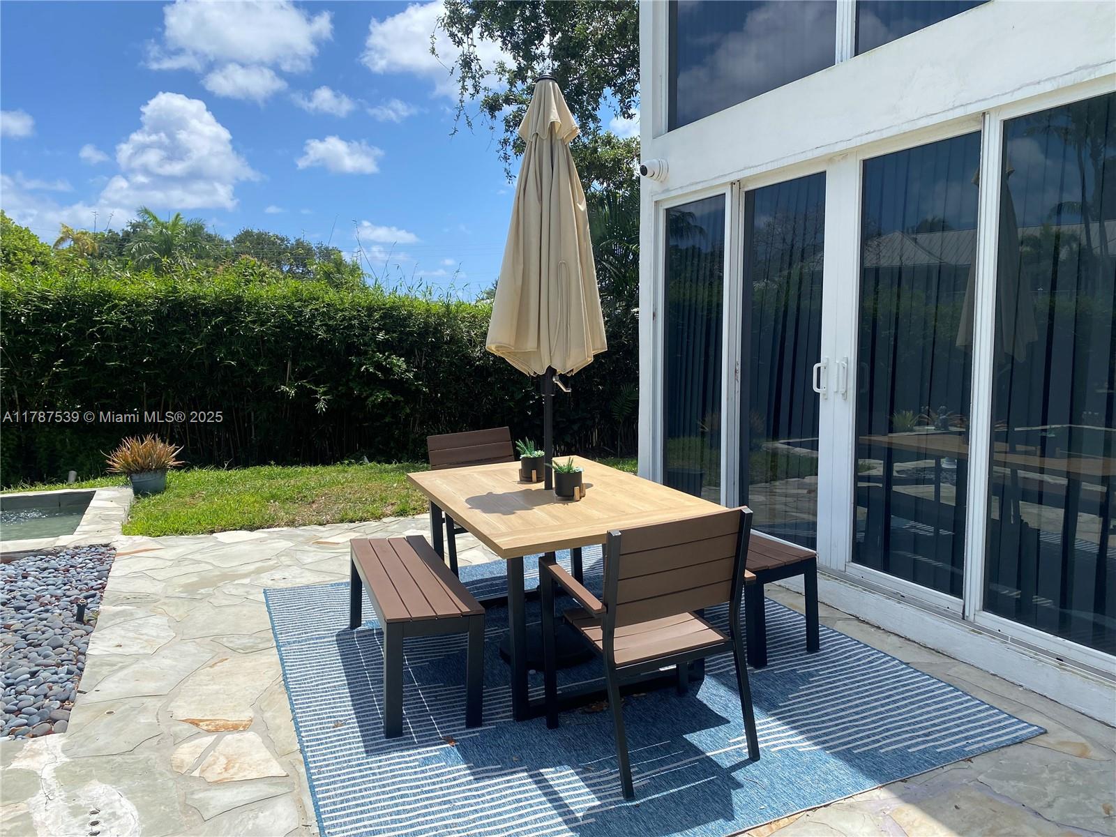 4050 NE 25th Ave Lighthouse Point, FL 33064