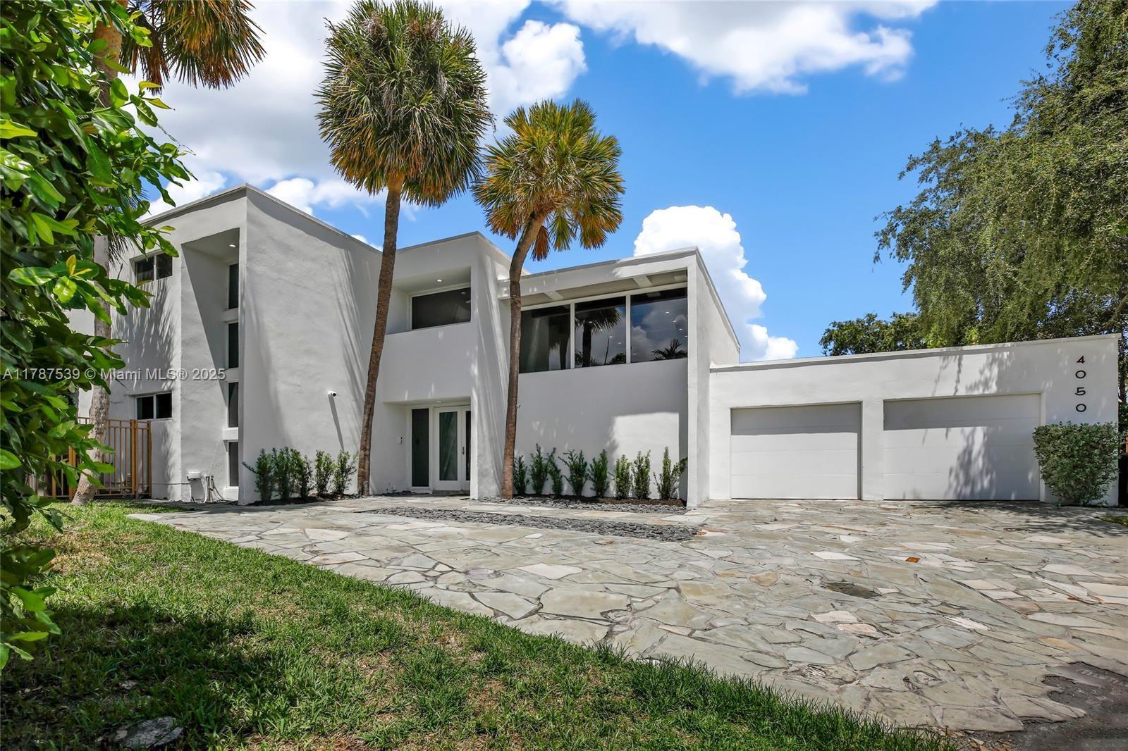 4050 NE 25th Ave Lighthouse Point, FL 33064