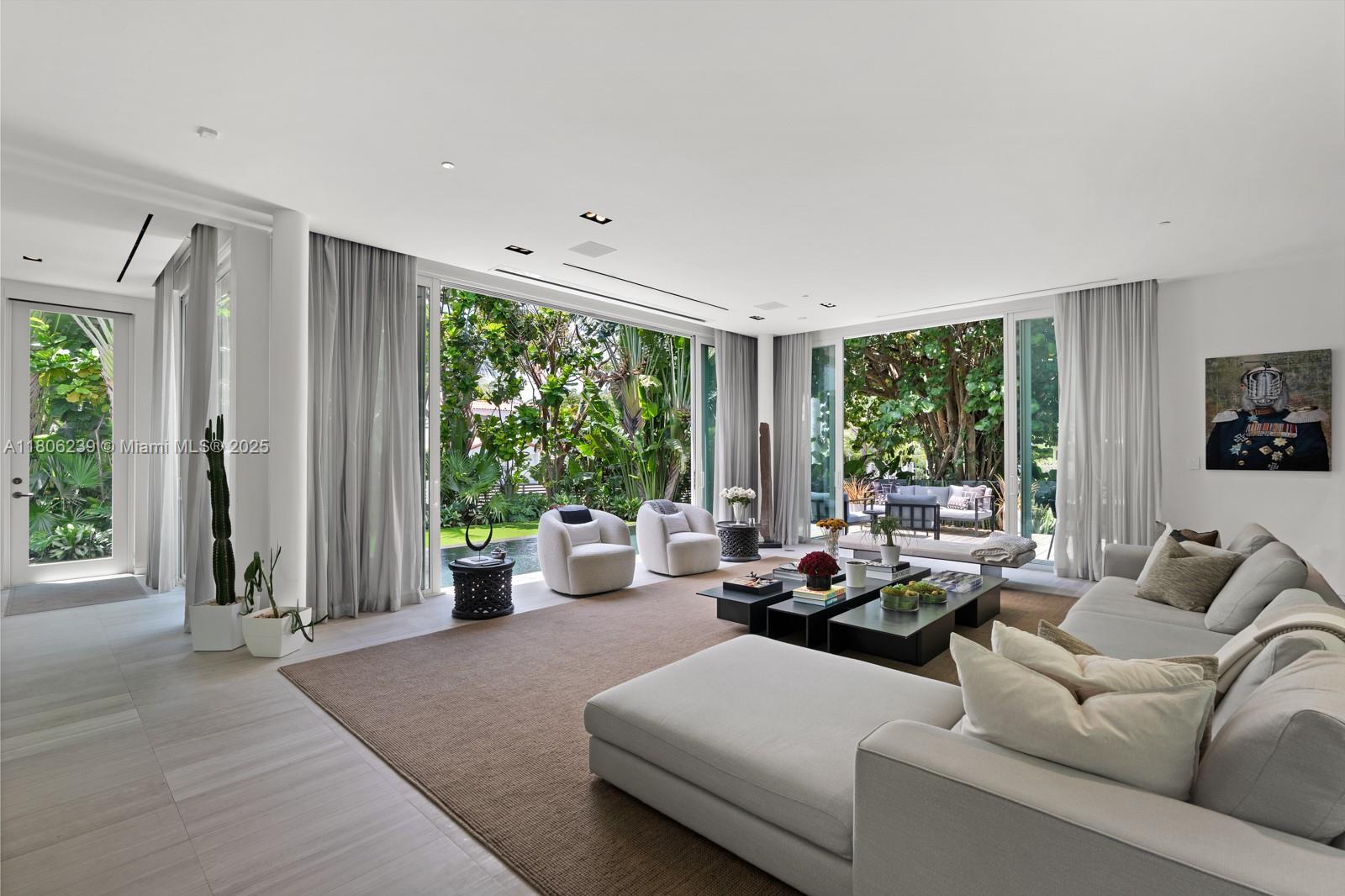 4700 N Meridian Ave Miami Beach, FL 33140