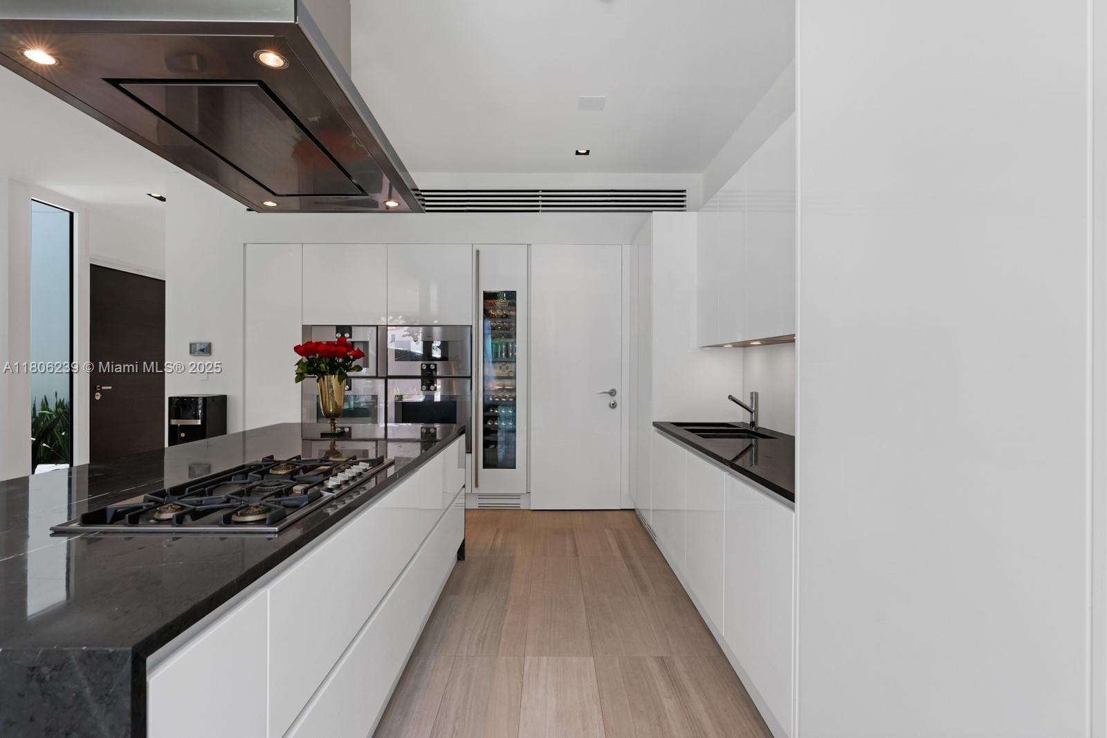 4700 N Meridian Ave Miami Beach, FL 33140