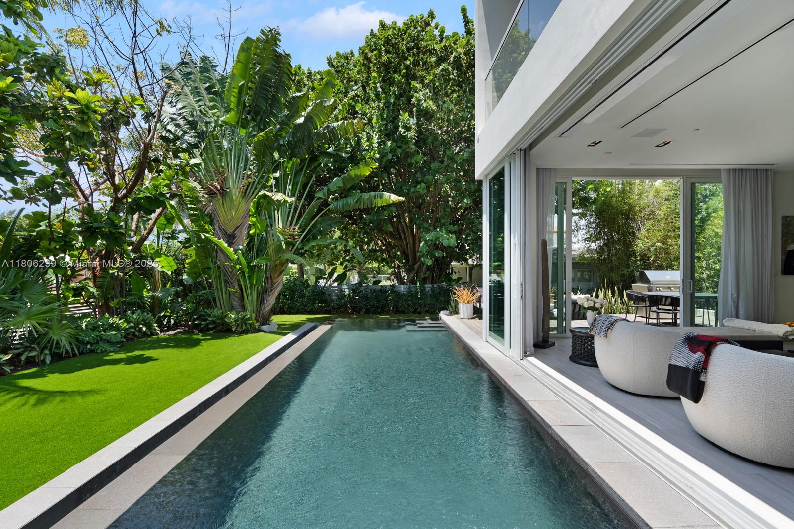 4700 N Meridian Ave Miami Beach, FL 33140