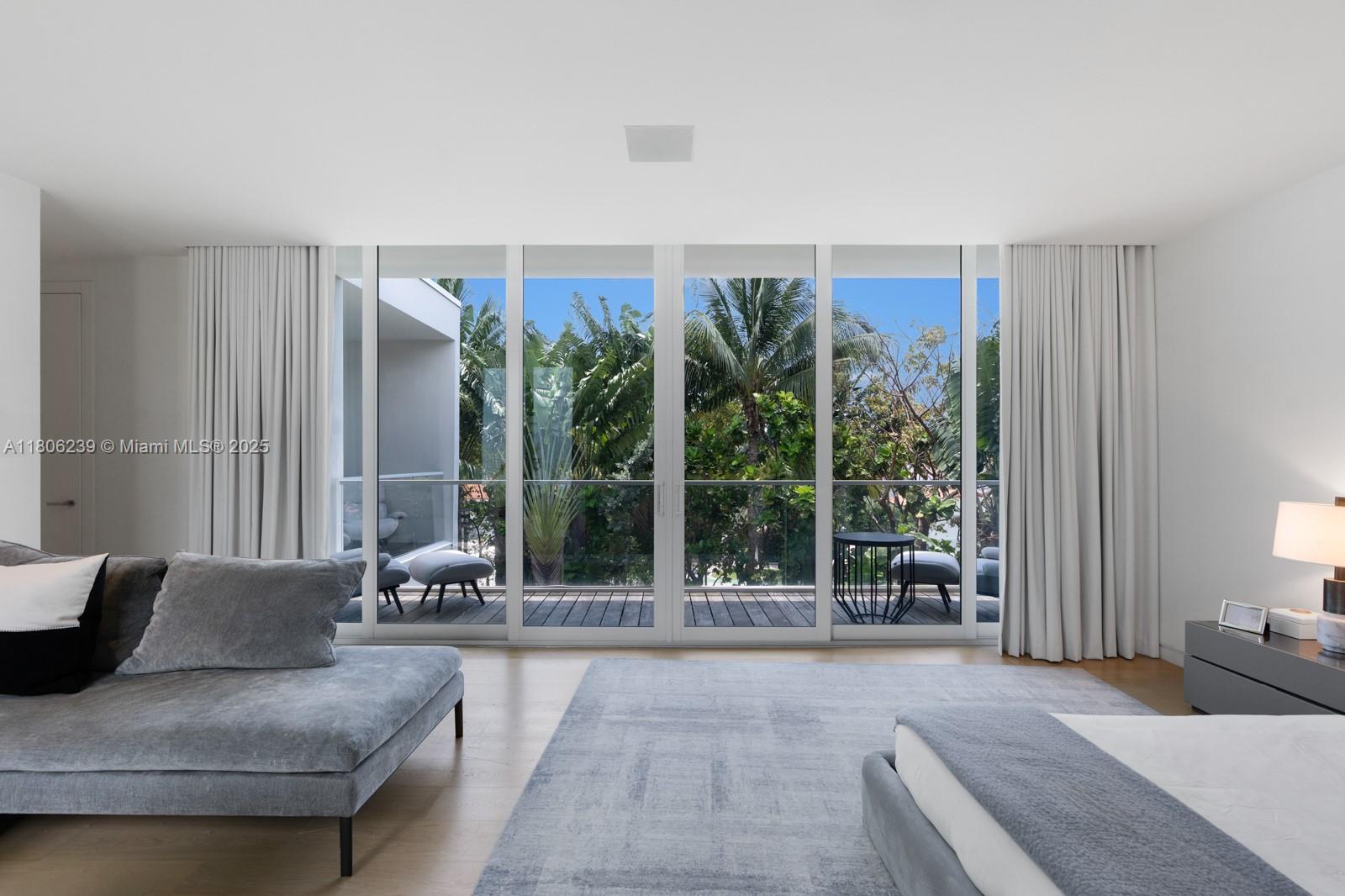 4700 N Meridian Ave Miami Beach, FL 33140