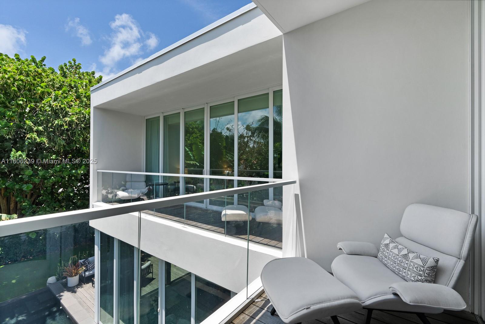 4700 N Meridian Ave Miami Beach, FL 33140