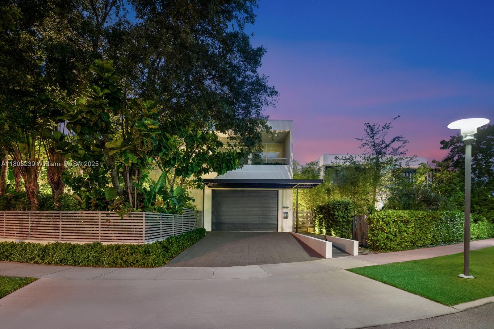 4700 N Meridian Ave Miami Beach, FL 33140