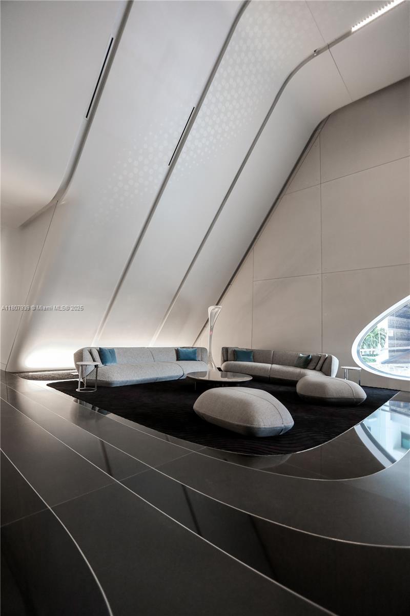 image One Thousand Museum70