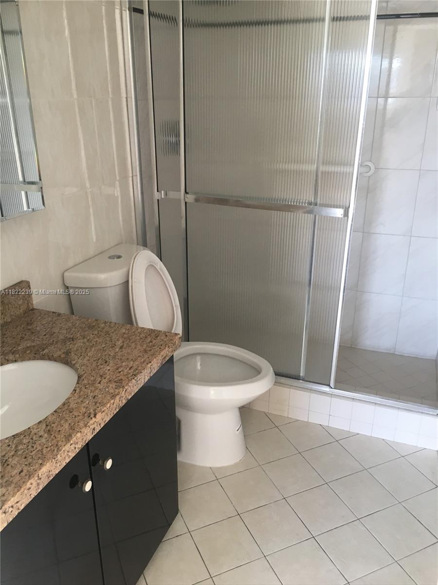 2200 E Hallandale Bch Blvd #708,Hallandale Beach, FL 33009