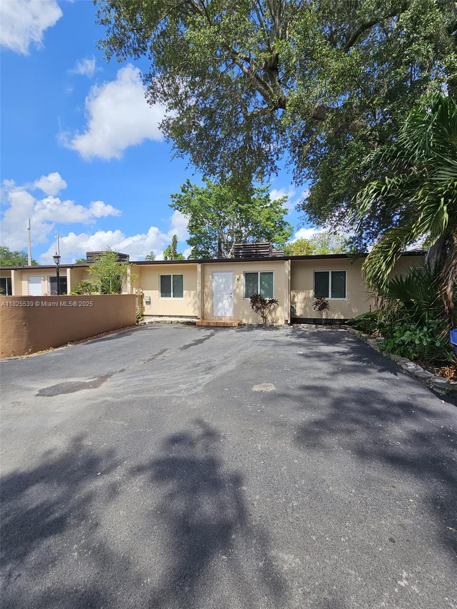 15027 Coconut Ct #15027