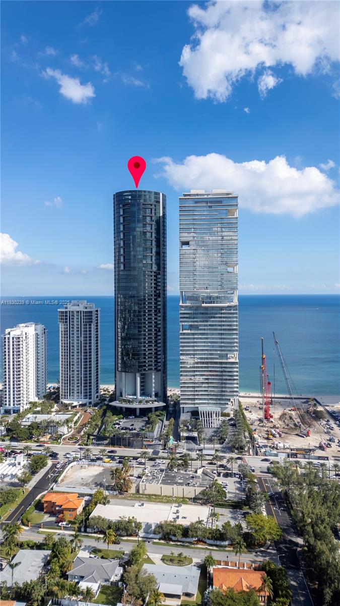 image Porsche Design Tower1