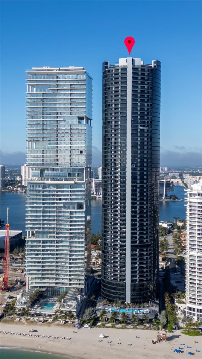 image Porsche Design Tower23