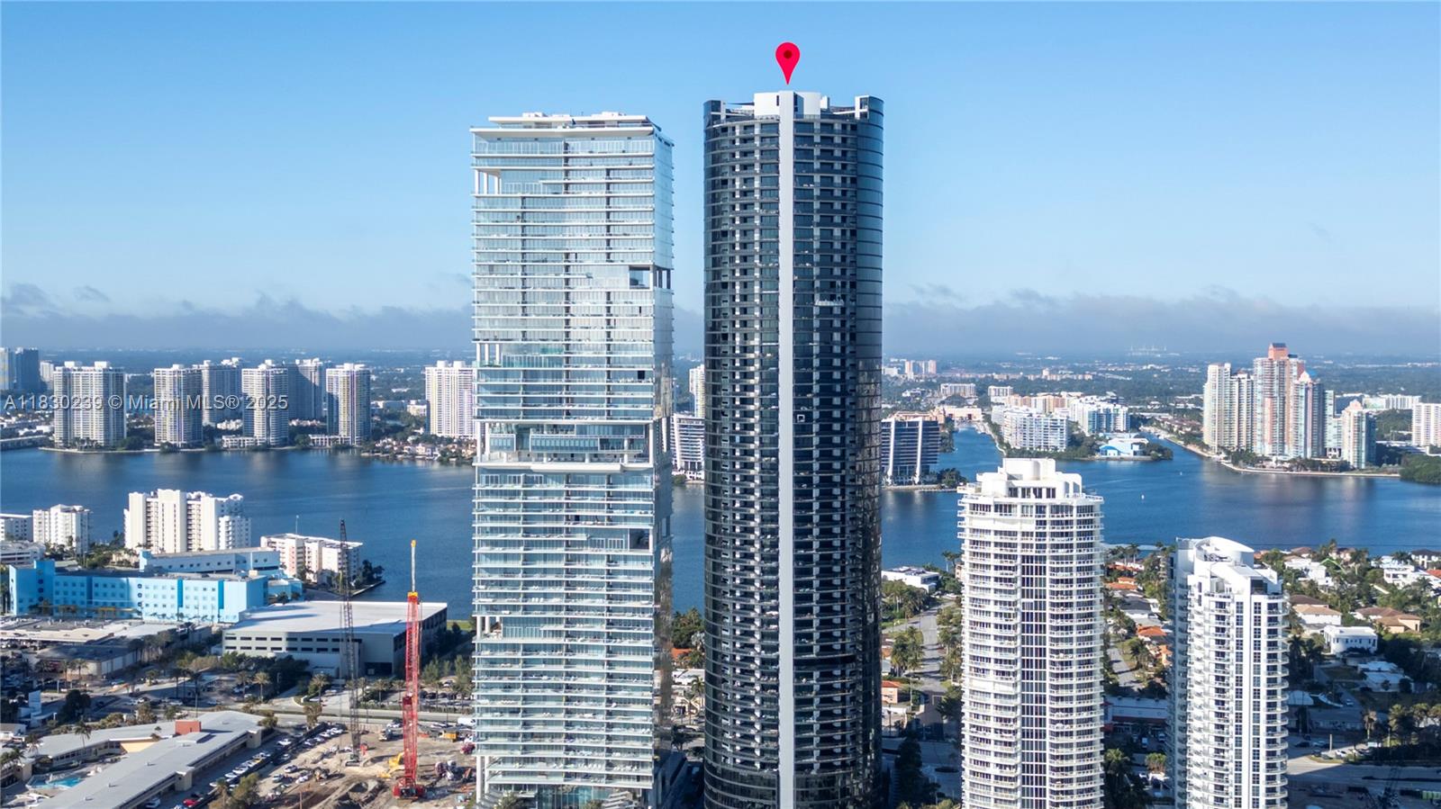 image Porsche Design Tower24
