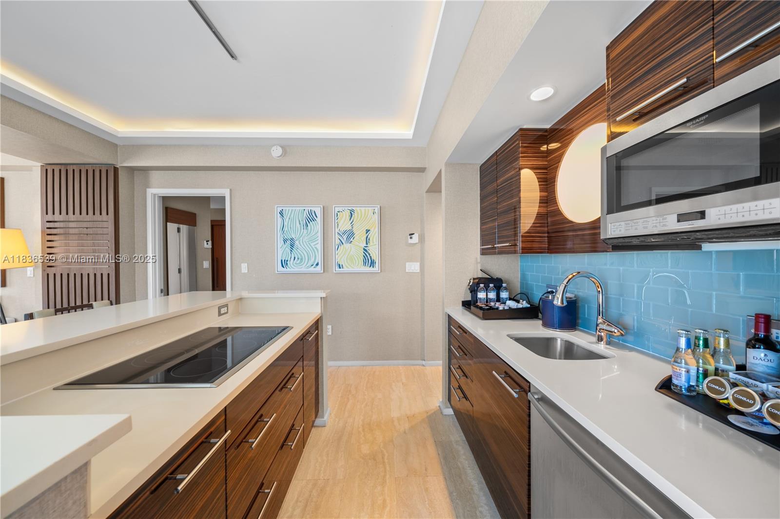 551 N Fort Lauderdale Bch Blvd #R201 Fort Lauderdale, FL 33304