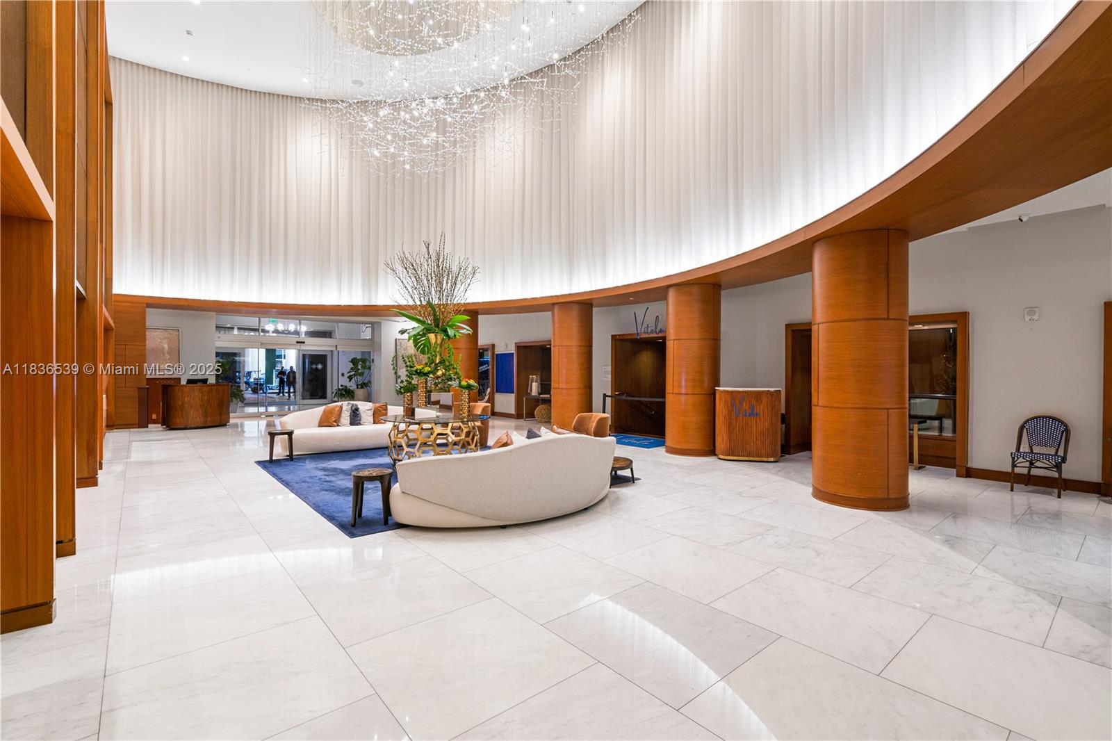 551 N Fort Lauderdale Bch Blvd #R201 Fort Lauderdale, FL 33304