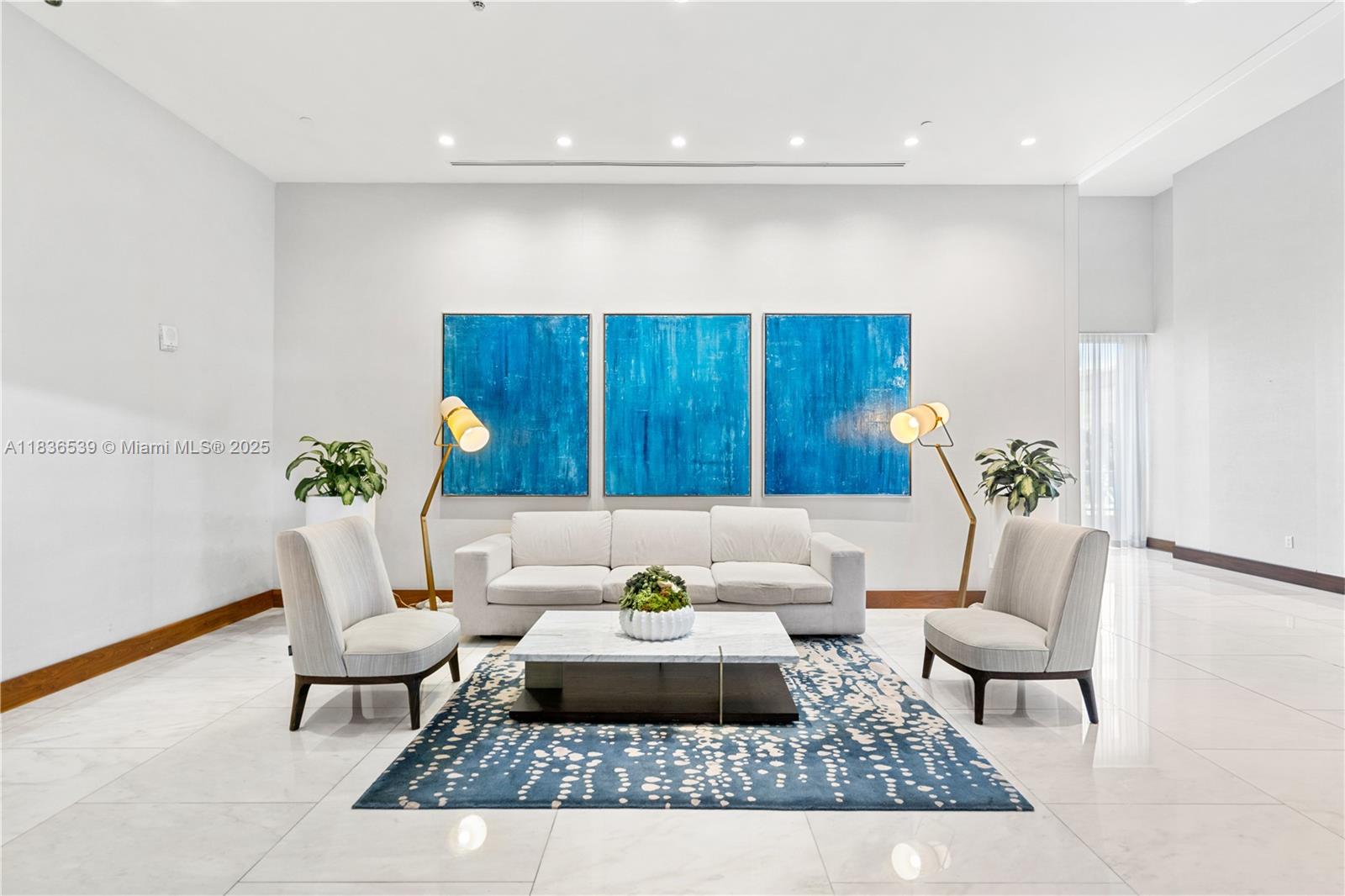 551 N Fort Lauderdale Bch Blvd #R201 Fort Lauderdale, FL 33304