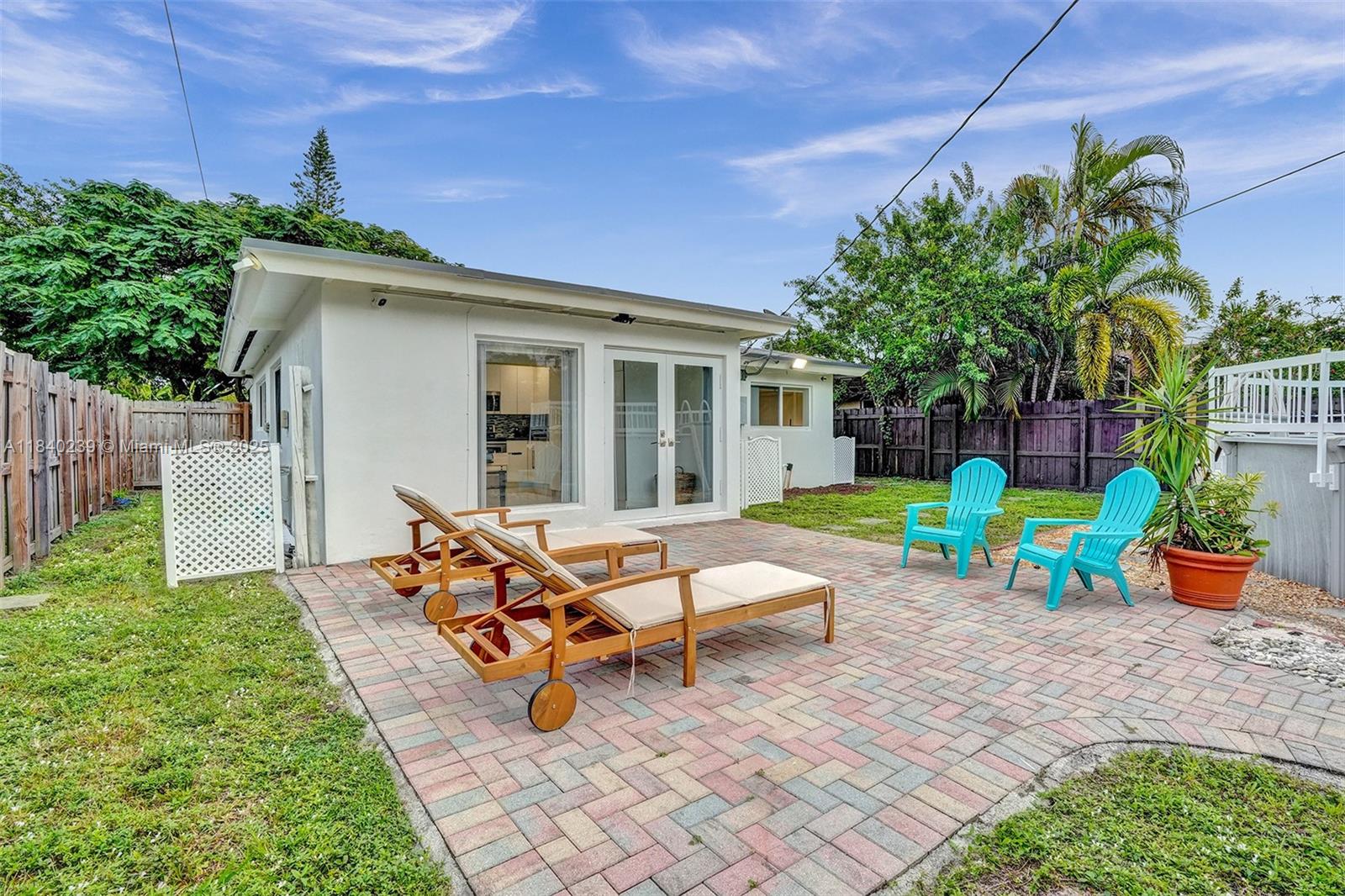 1605 NW 7th Ter Fort Lauderdale, FL 33311