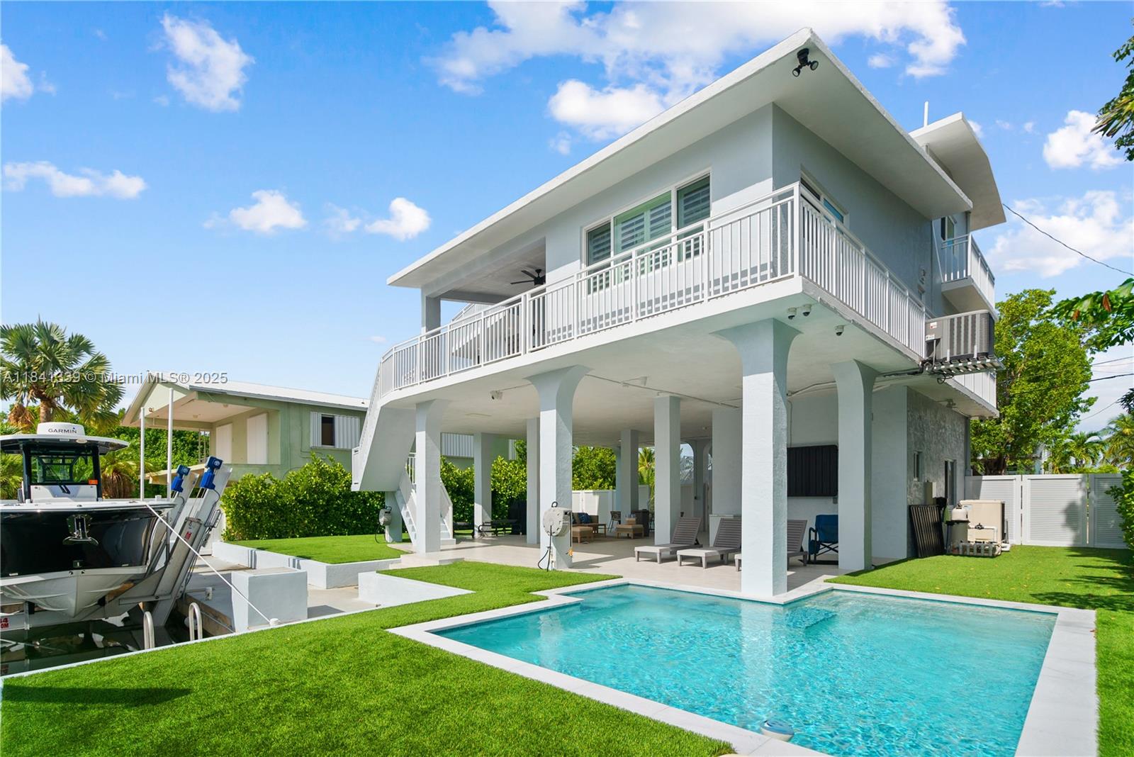 215 Wildwood Cir