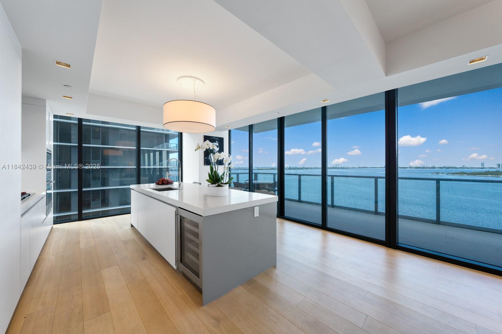 image Elysee Miami9