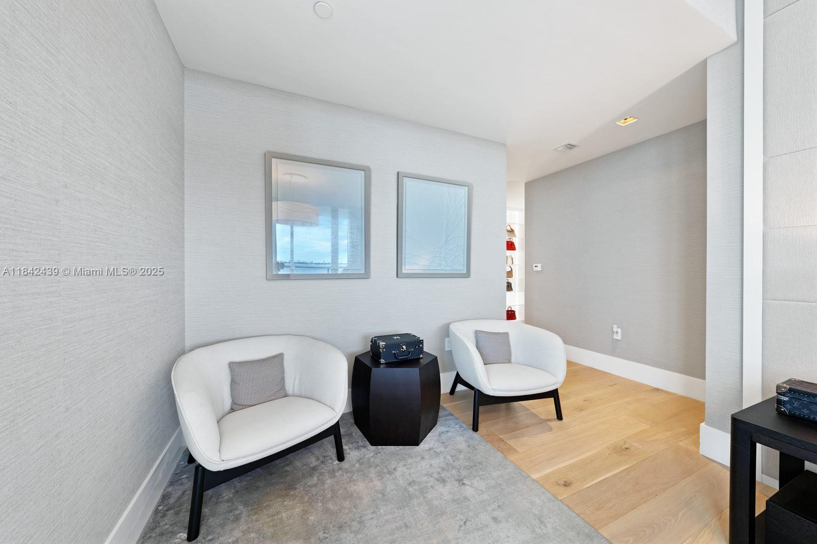 image Elysee Miami22