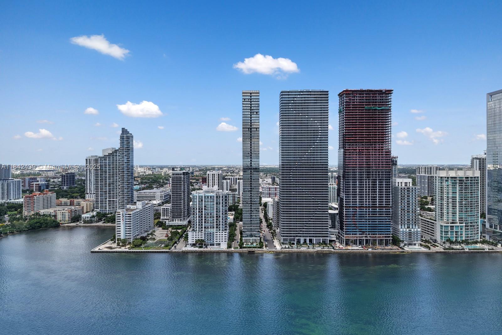 image Elysee Miami40
