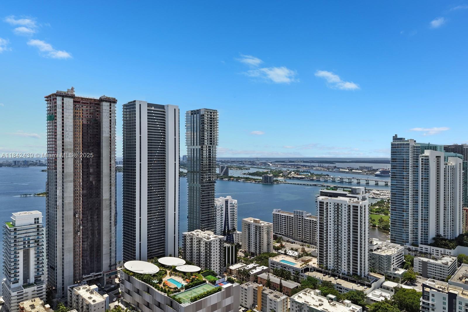 image Elysee Miami58