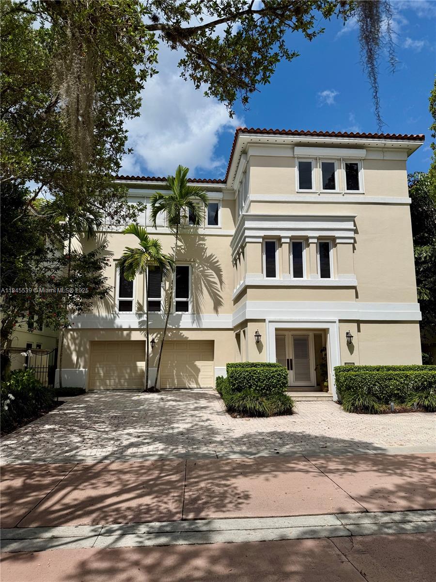 3508 Bayshore Villas Dr