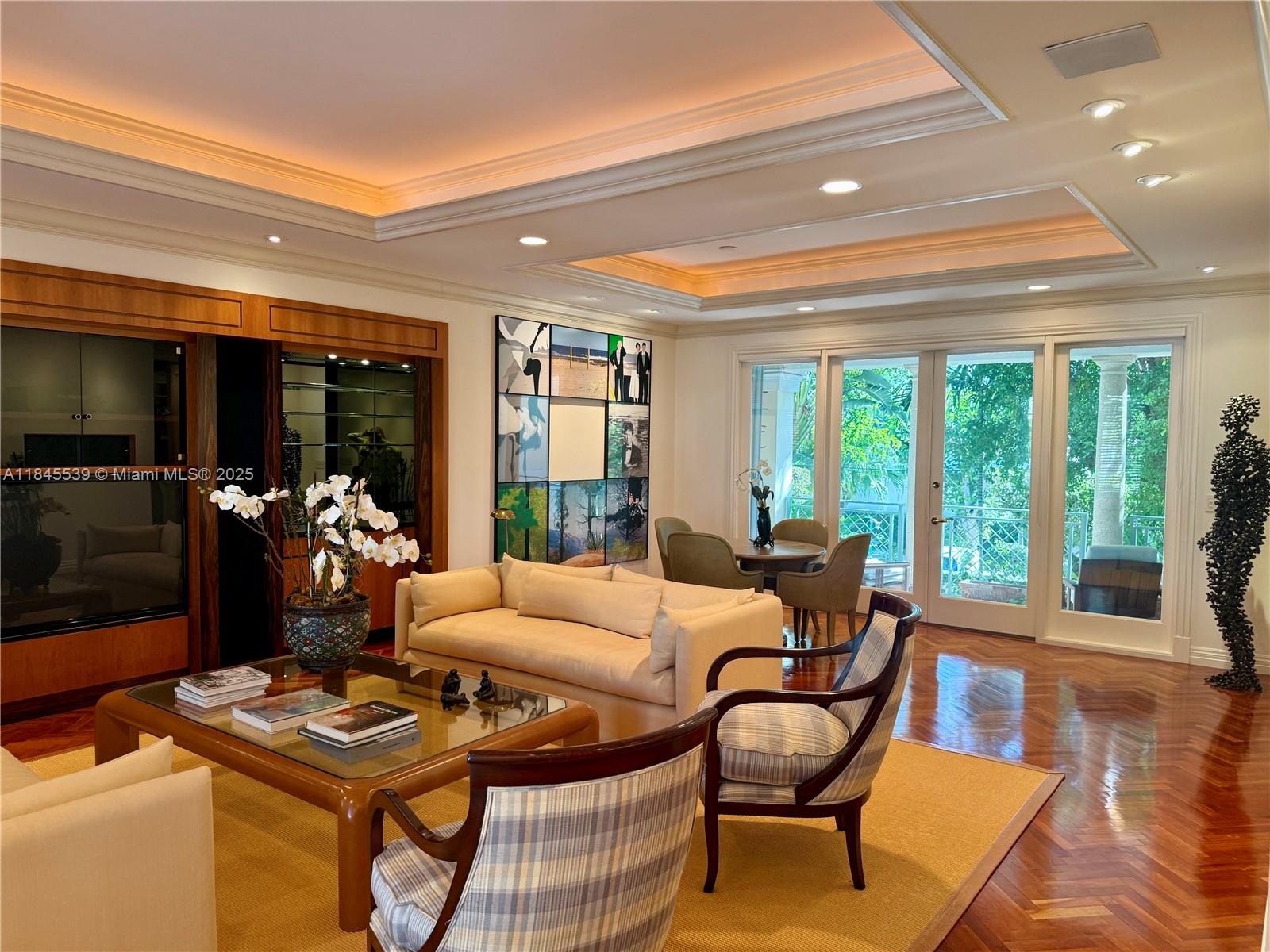 3508 Bayshore Villas Dr Miami, FL 33133