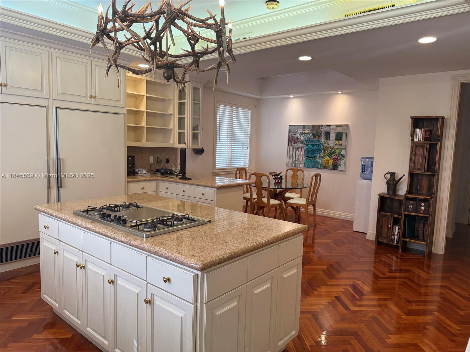 3508 Bayshore Villas Dr Miami, FL 33133