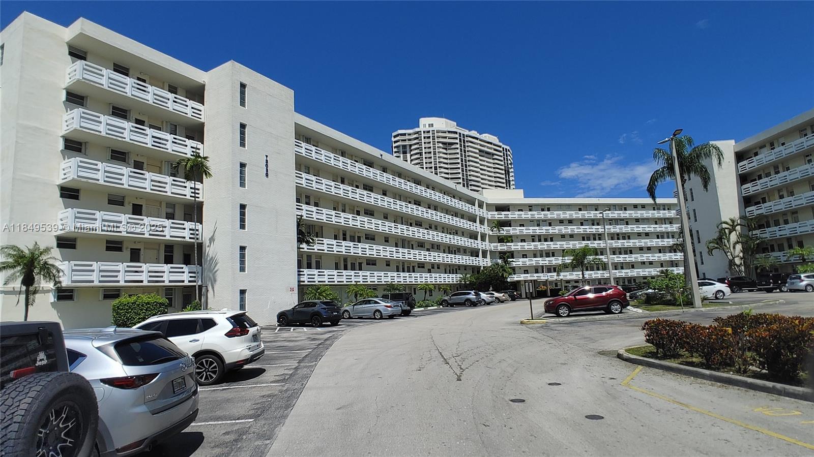 3030 Marcos Dr #T409