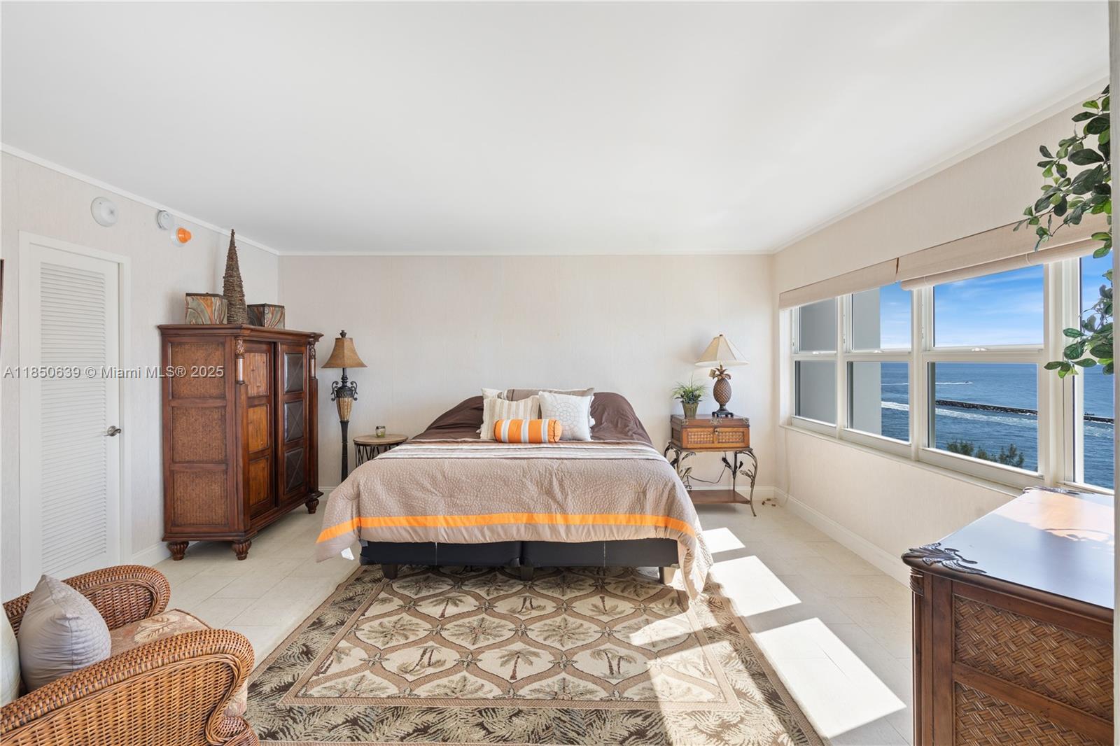 2100 S Ocean Dr #11J Fort Lauderdale, FL 33316