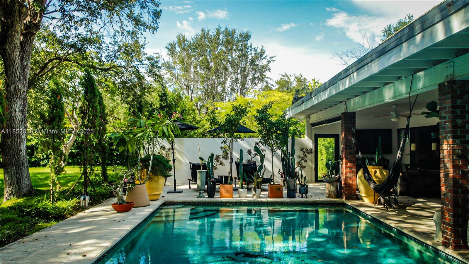 10700 Old Cutler Rd Coral Gables, FL 33156 10700 Old Cutler Rd Coral Gables, FL 33156