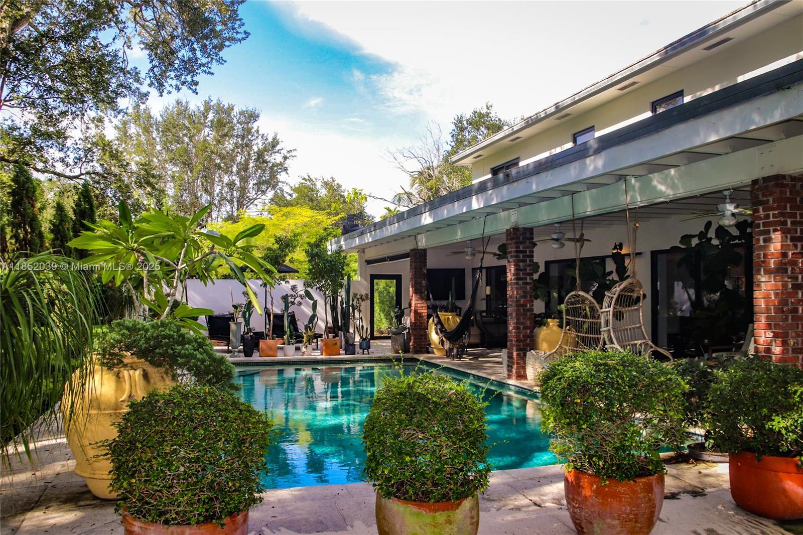 10700 Old Cutler Rd Coral Gables, FL 33156 10700 Old Cutler Rd Coral Gables, FL 33156