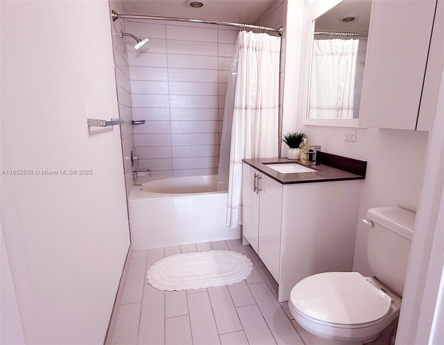 image Nine At Mary Brickell Vil13