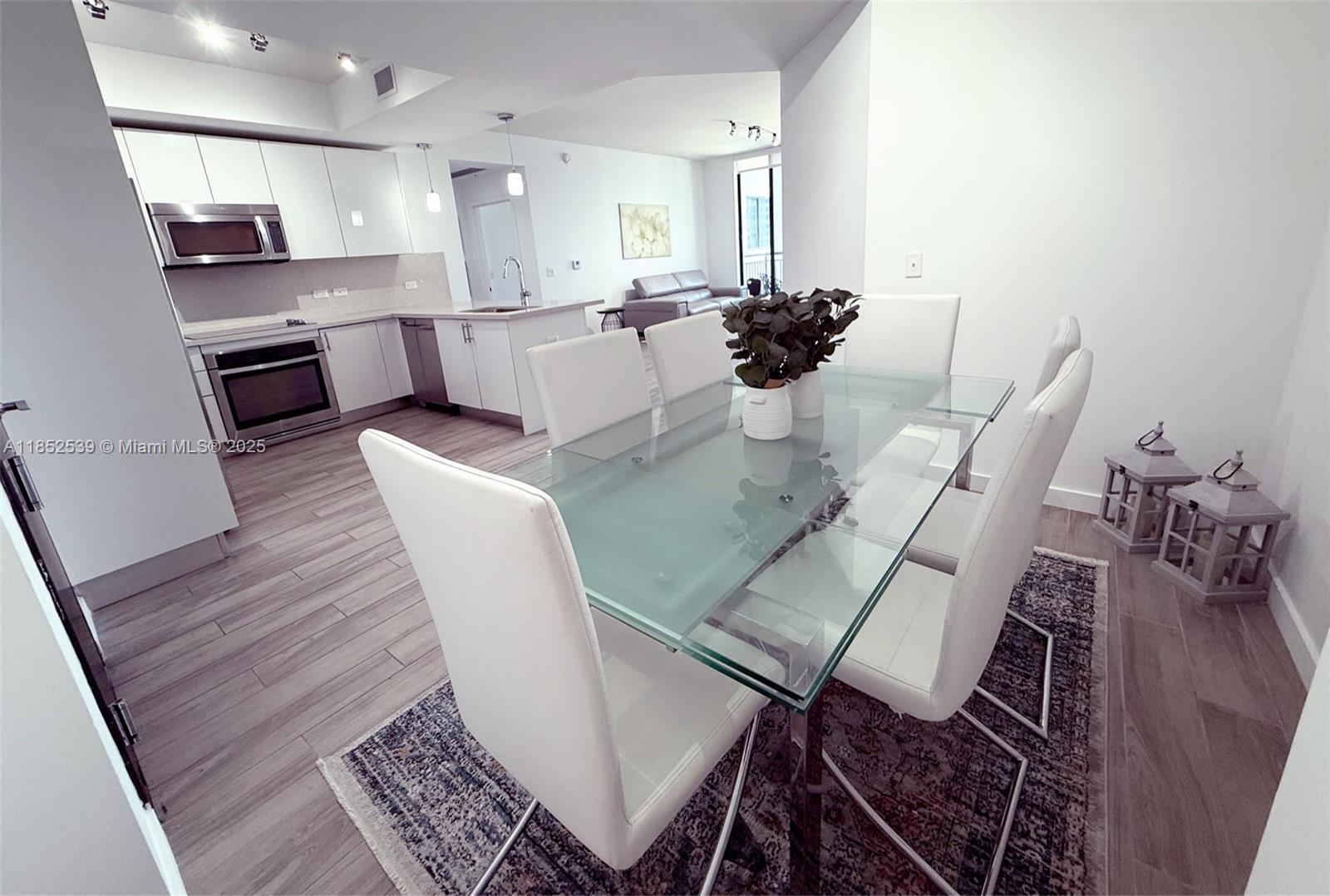 image Nine At Mary Brickell Vil3