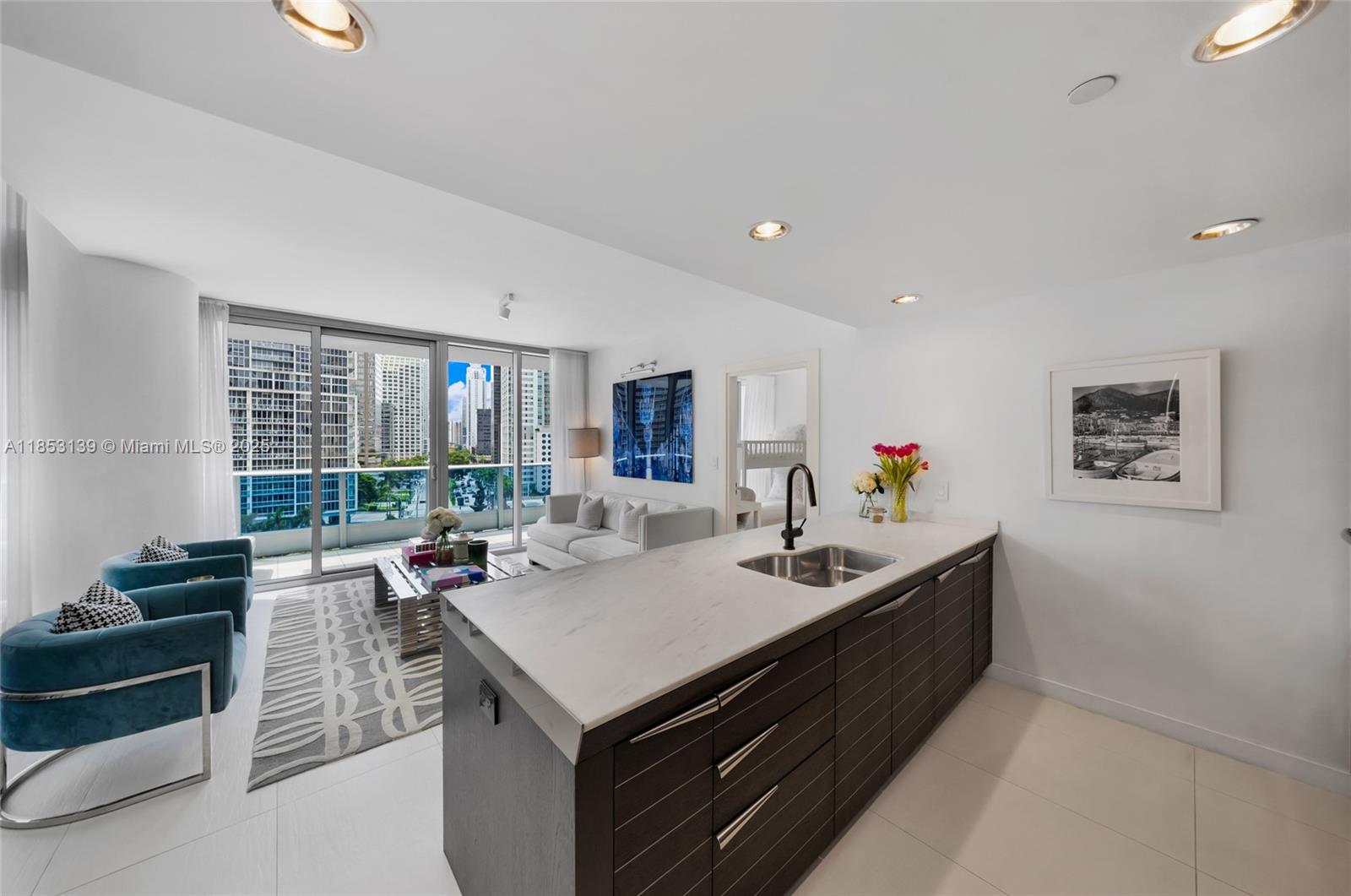 image Epic West Condo9