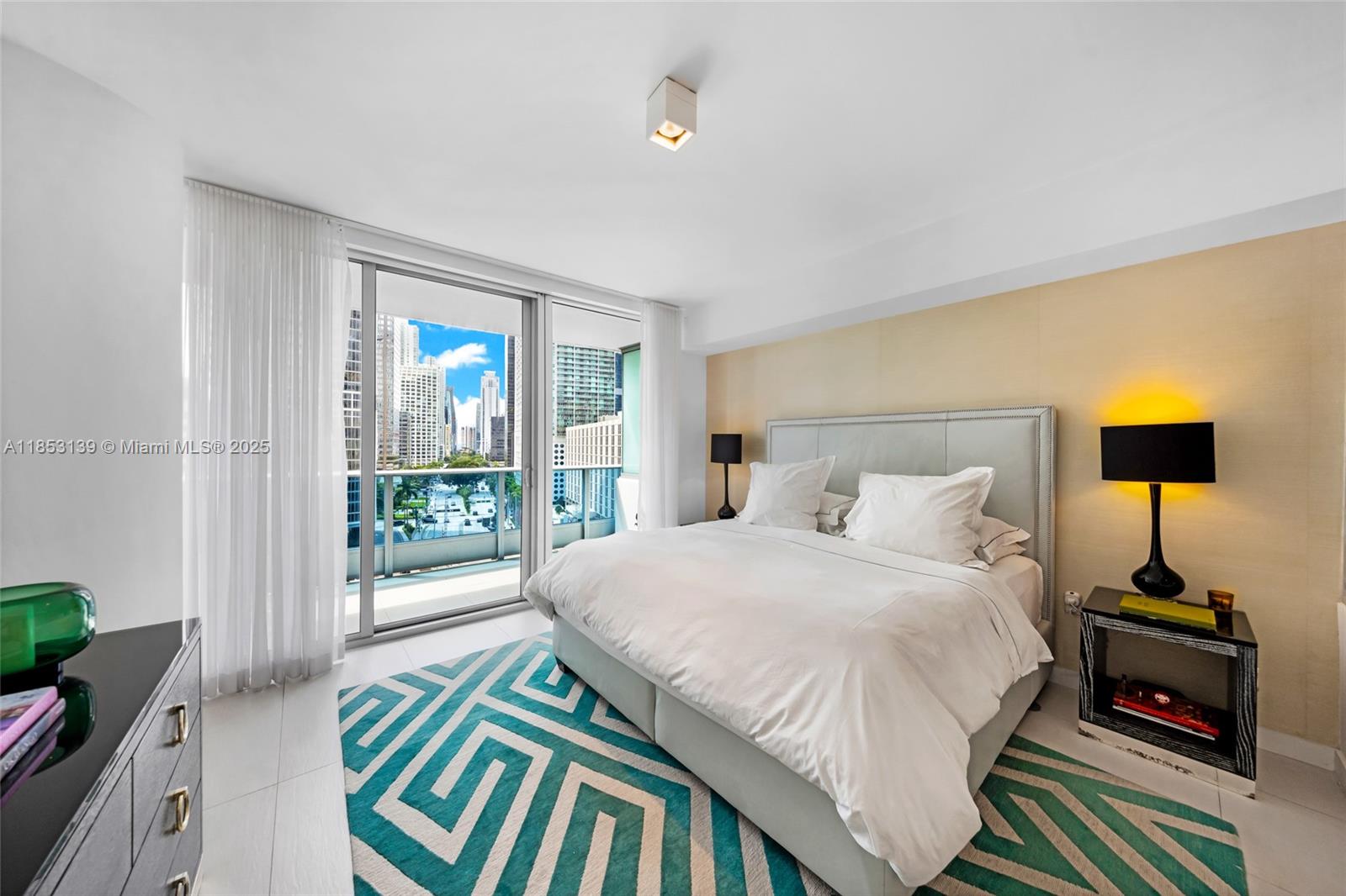image Epic West Condo12