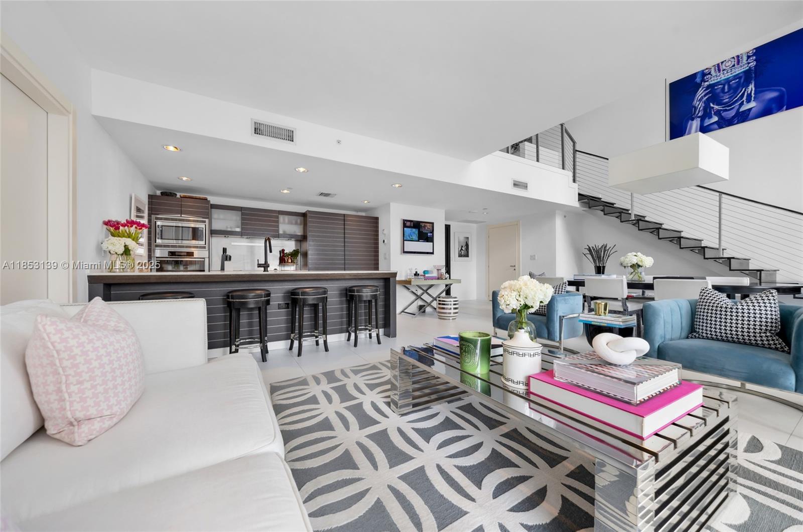image Epic West Condo4