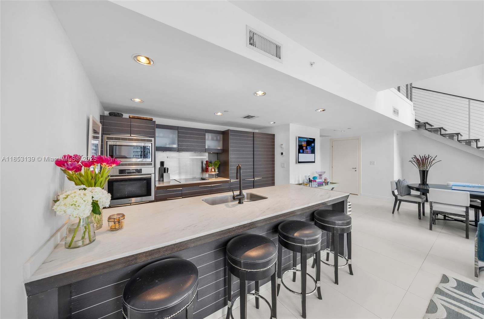 image Epic West Condo8