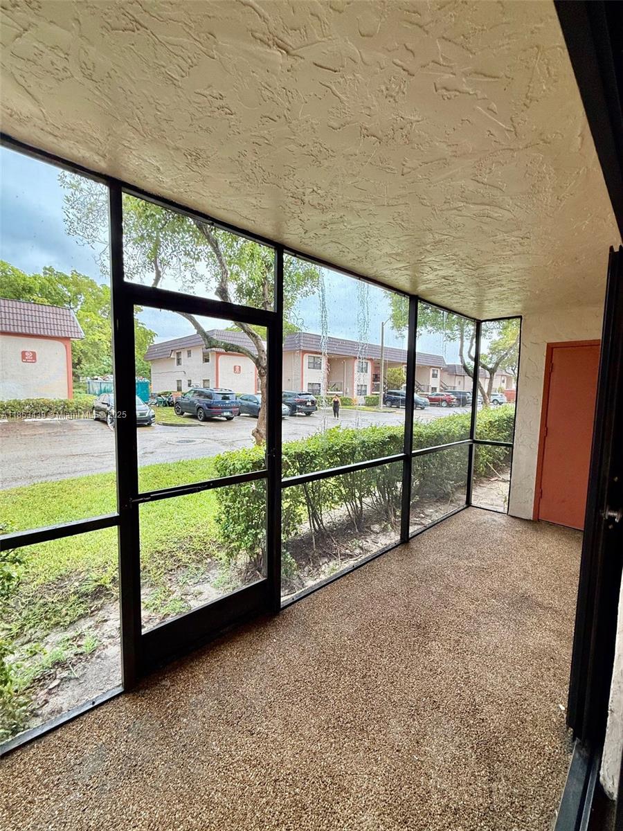 905 NE 209th St #102-30 Miami, FL 33179