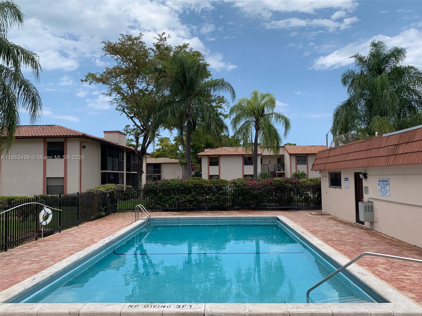 905 NE 209th St #102-30 Miami, FL 33179