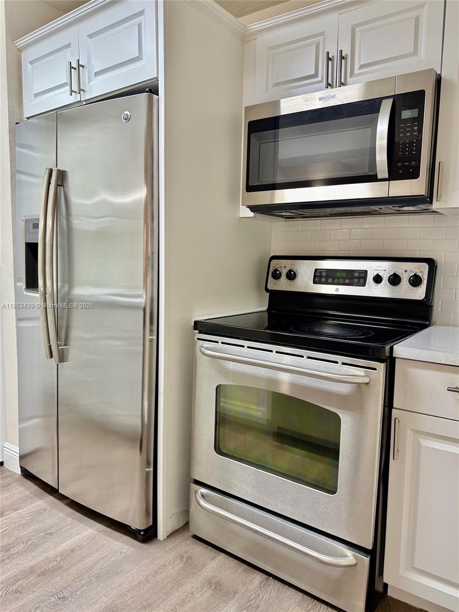 905 NE 209th St #102-30 Miami, FL 33179