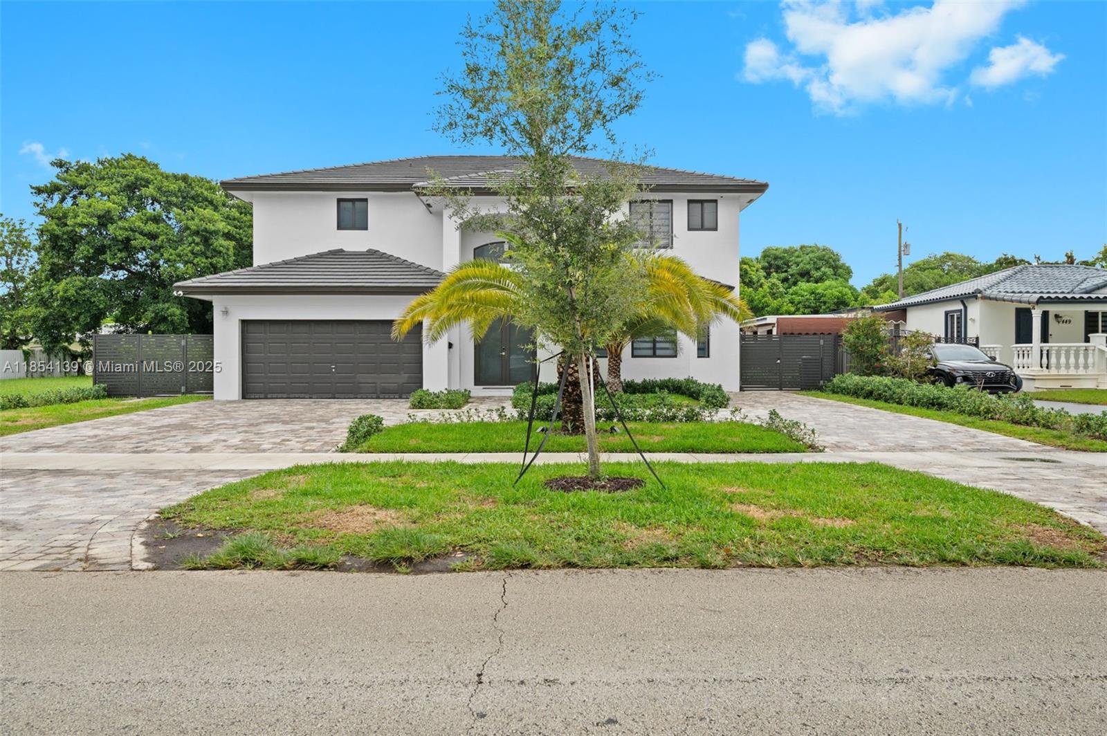 457 Lafayette Dr