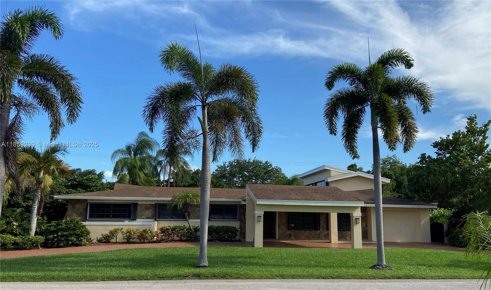 8370 SW 89th St