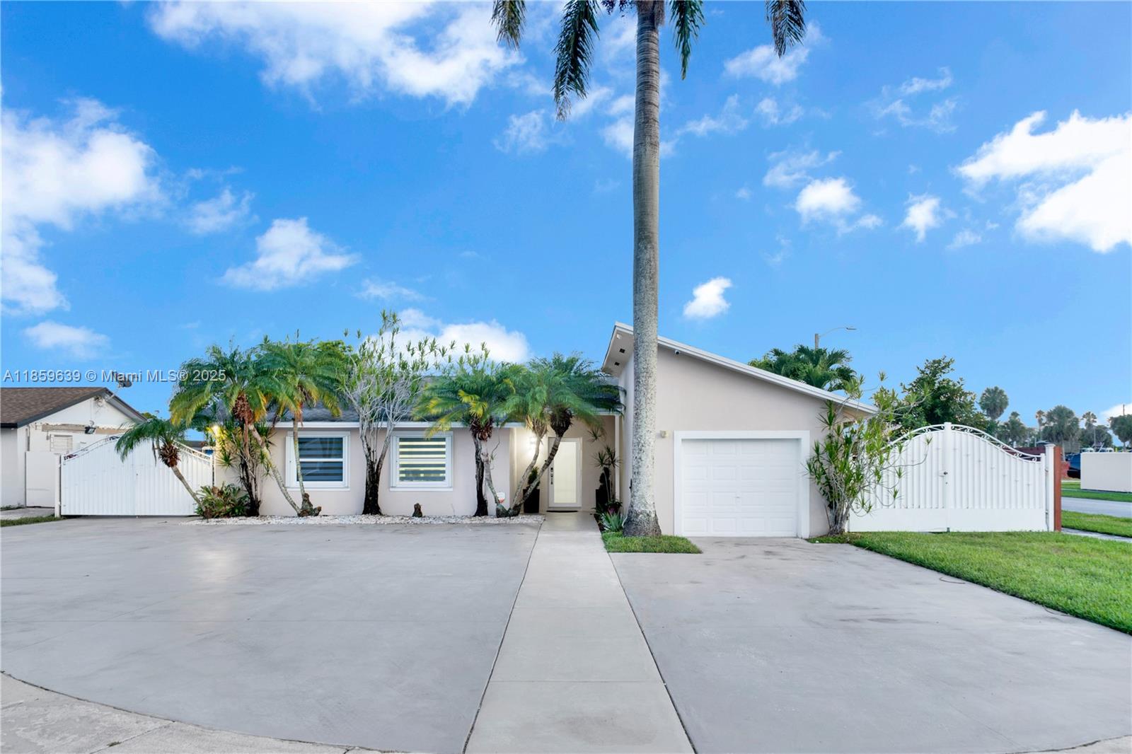 10460 SW 165th Ter