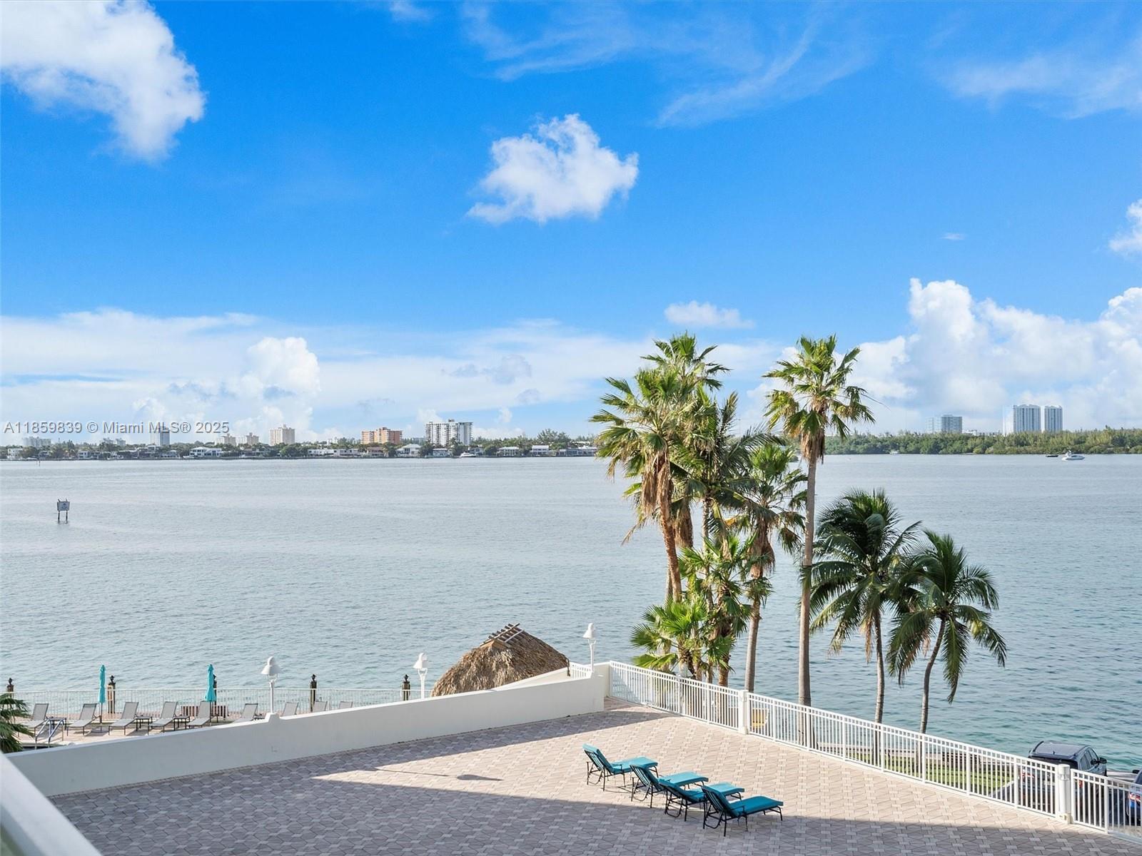 10350 W Bay Hbr Dr #4V