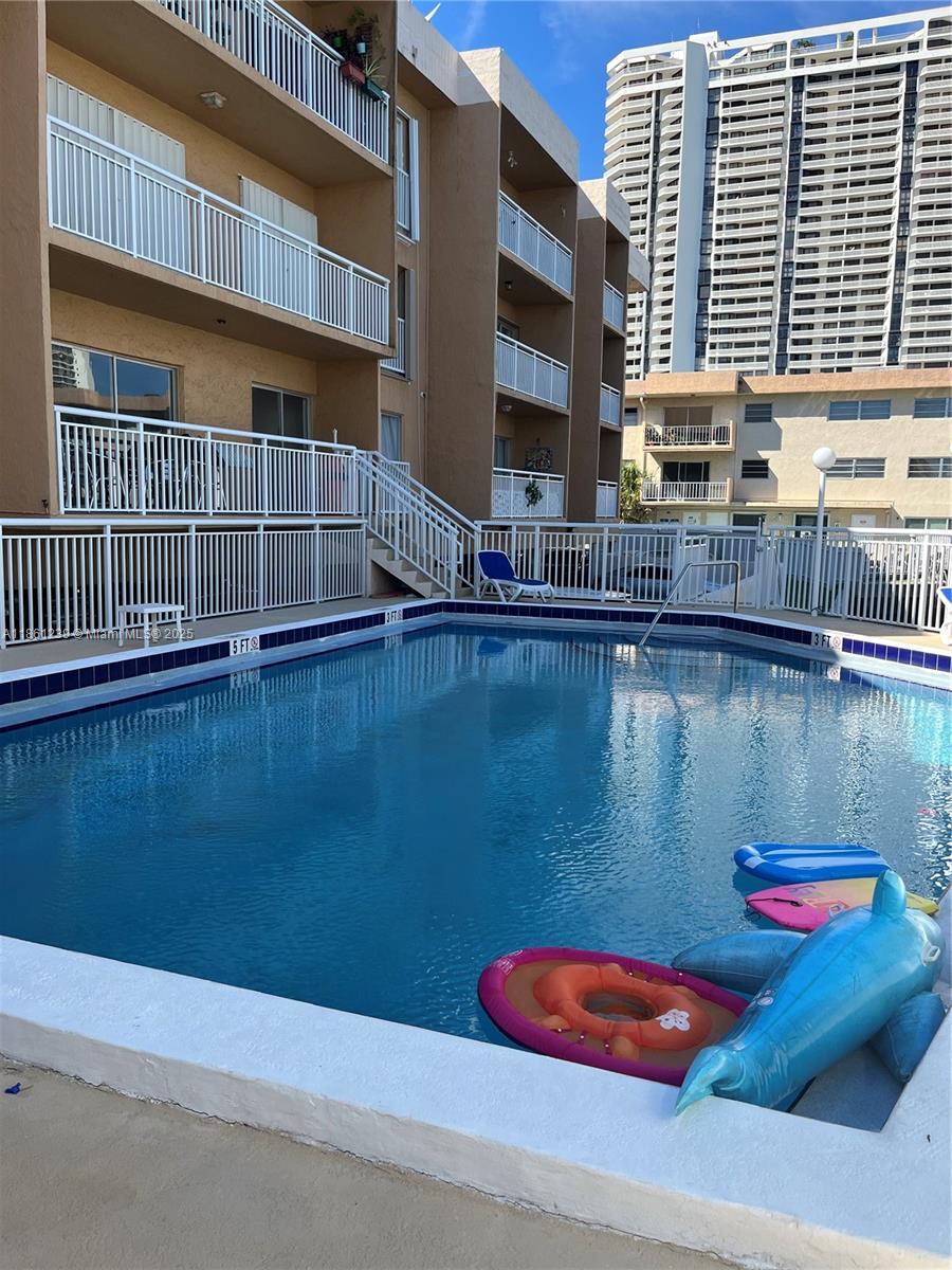 17051 NE 35th Ave #202