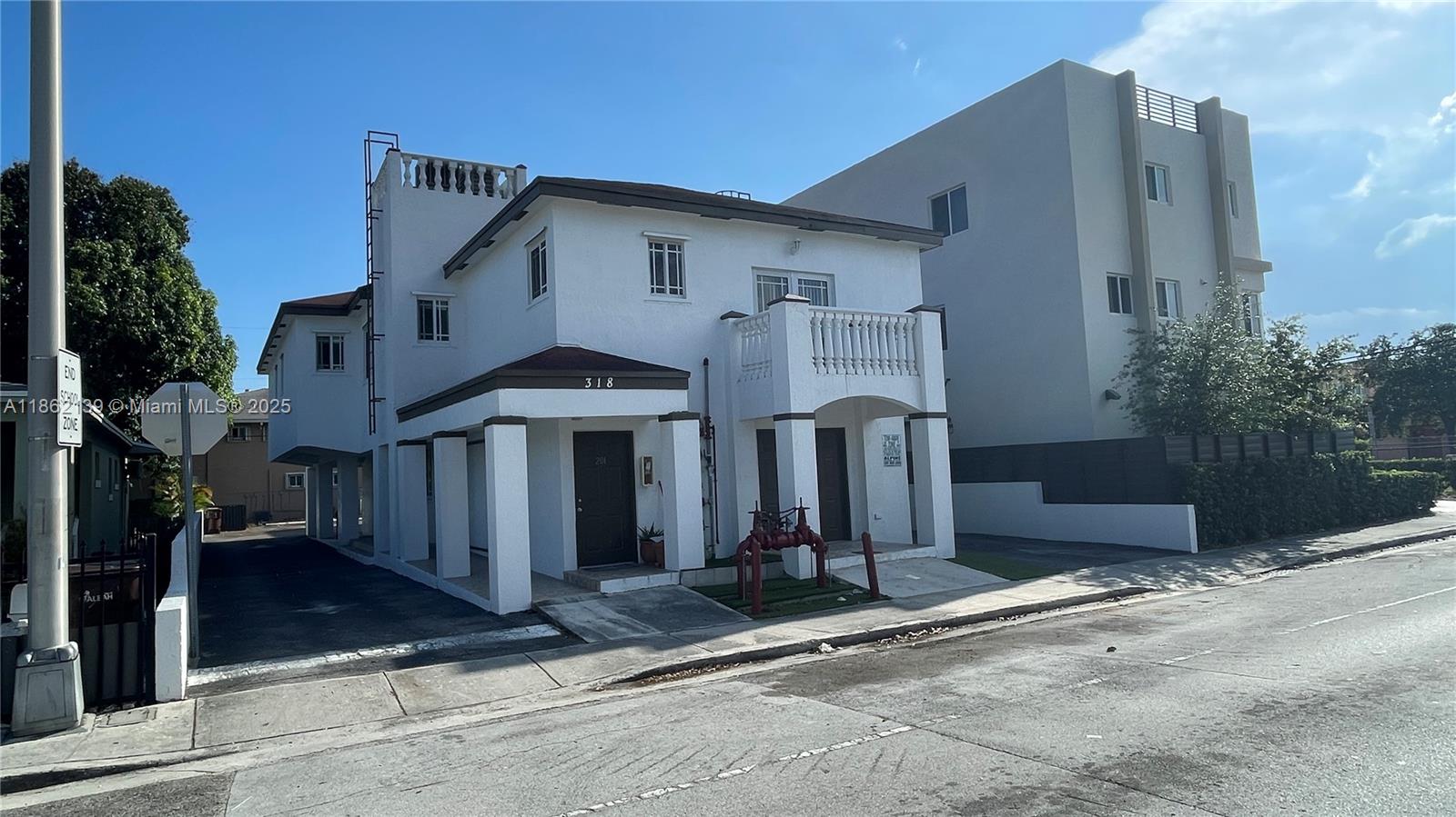 318 E 6th St #101