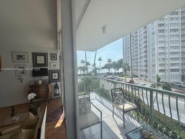 1408 Brickell Bay Dr #303 Miami, FL 33131