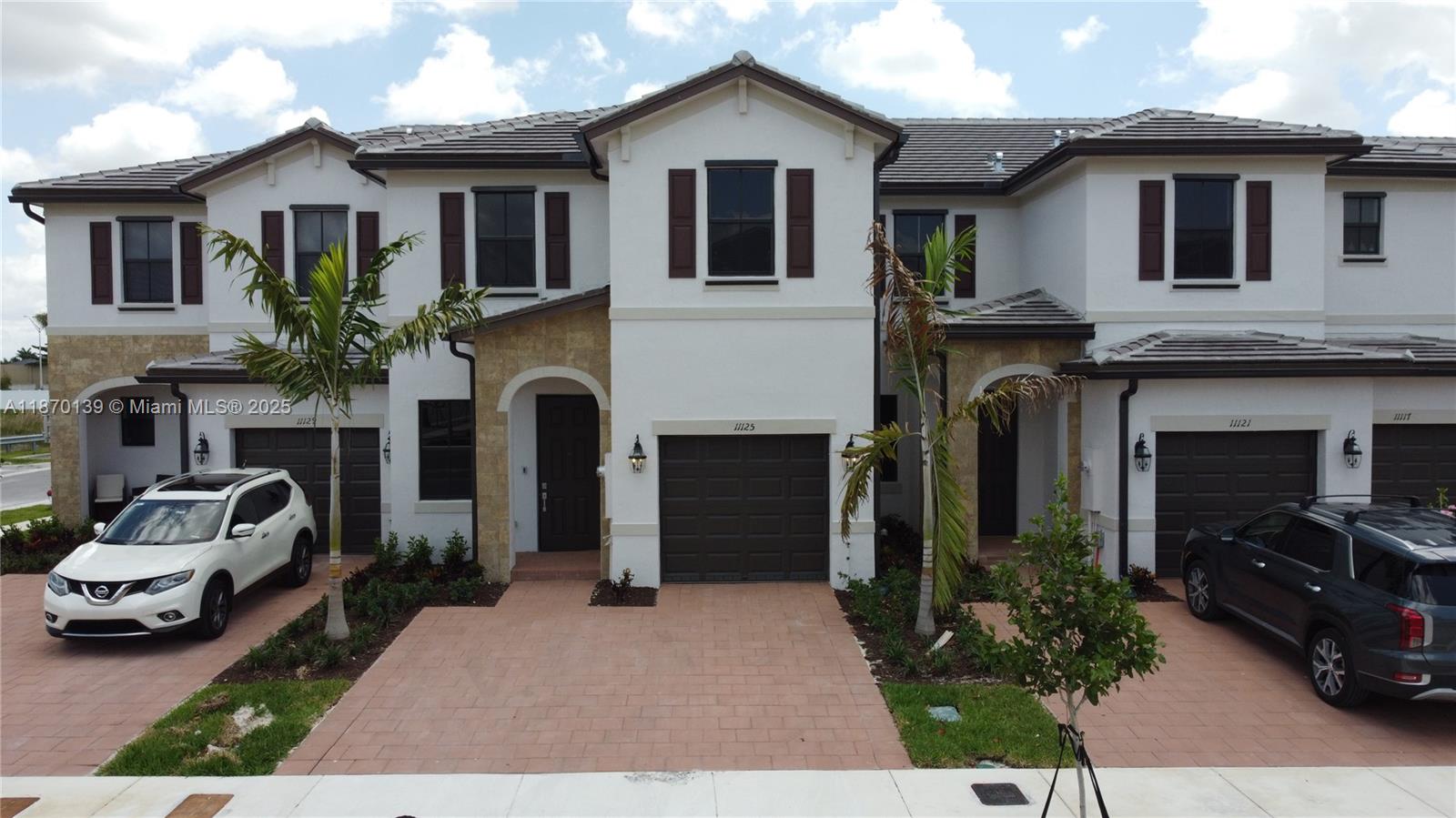 11125 W 33rd Ct