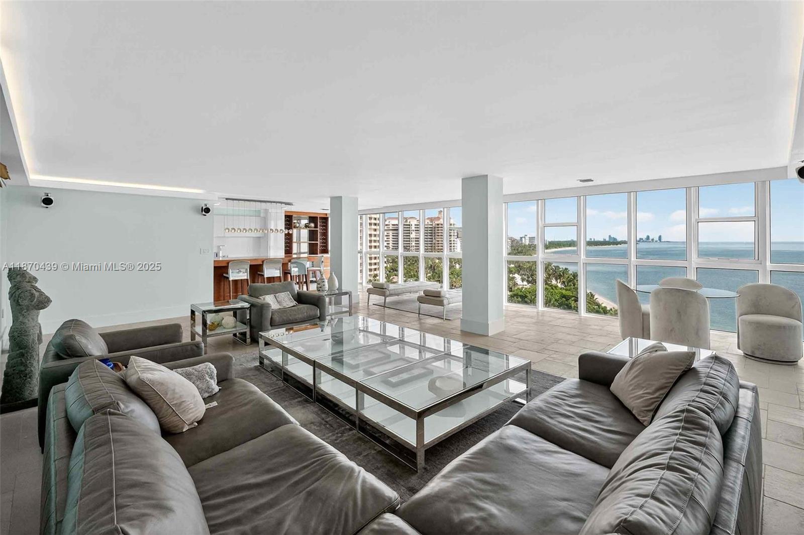 image Mar Azul Condo10