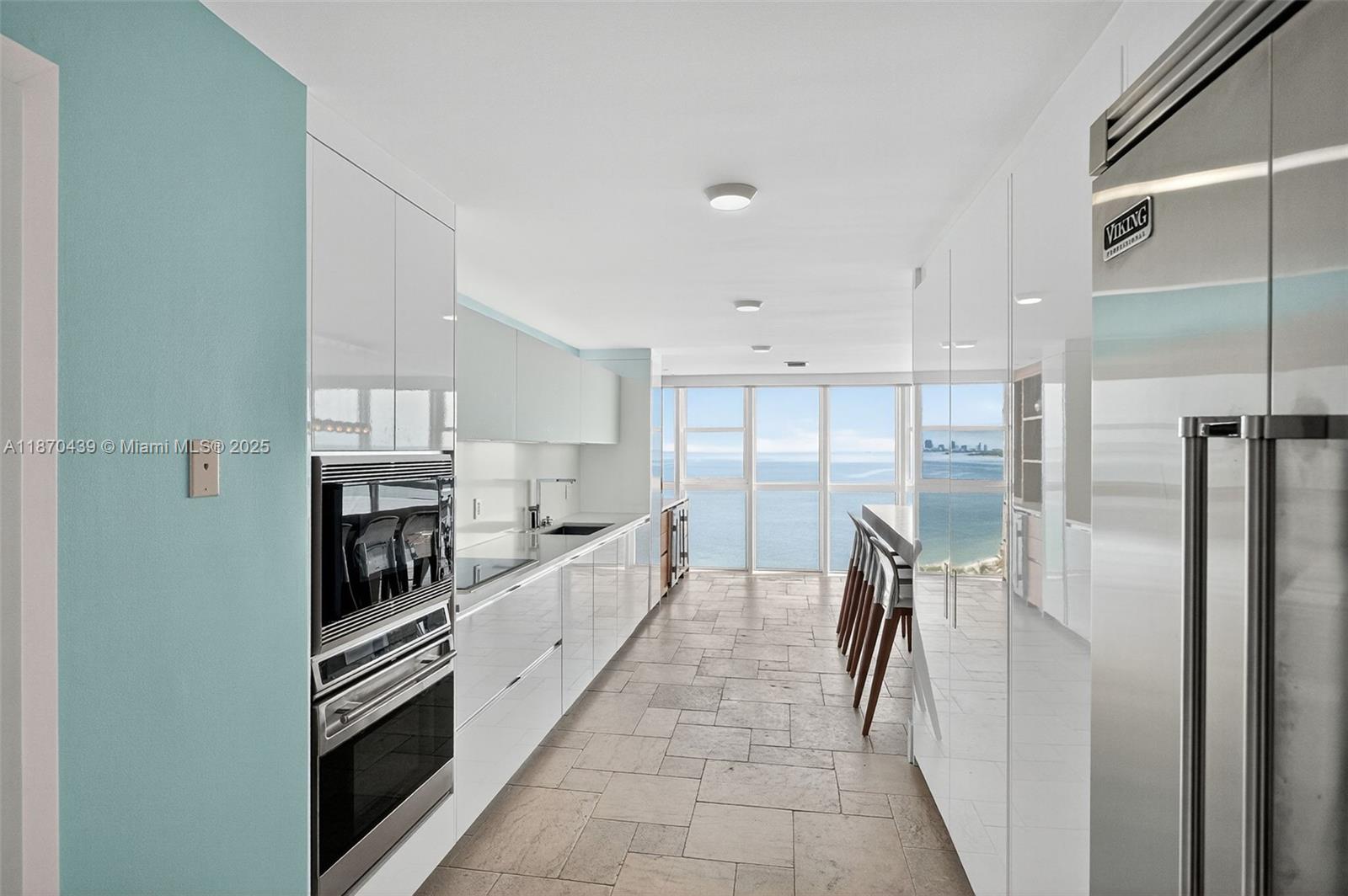 image Mar Azul Condo16